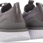 Nike Women’s Epic Phantom React Flyknit Photo 3