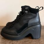 Hunter Discoverer Women's Ankle Lace Up Heeled Boot Size 8 SKU#243549 Photo 2