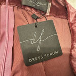 Dress Forum NWT  Mini Skirt Photo 2