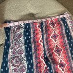 French Laundry  Printed Capri Leggings‎ Photo 8