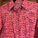 Wrangler Pink/ Red Floral Western Shirt Photo 2