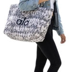 Alo Yoga Large Tote Bag Womens One Size Gray Tie Dye Logo Beach Gym Shopping Photo 0