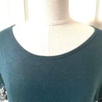 Chloe K  green lace short  sleeved top Photo 5