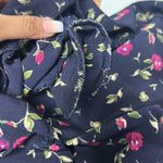 DonnKenny Button Up Shirt Women's Size M Short Sleeve Floral Blue Size M Photo 8