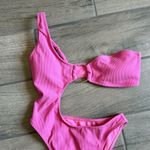 One Piece Quatre pink  swimsuit Photo 1