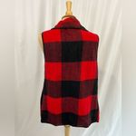 Red & Black Buffalo Plaid Cozy Flannel Sleeveless Jacket Vest‎ Photo 2