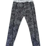 Victoria's Secret Victoria’s Secret On Point Flow Mid Rise Black White Novelty Print SZ 8 #1142 Photo 3