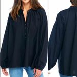 Free People  black oversized, top size small Photo 1