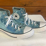 Converse  Womans  Chuck Taylor All Star high-top sneakers in a teal velvet Sz 8 Photo 0