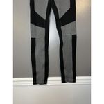 BCBGMAXAZRIA Pants Womens XXS Gray Black Colorblock Stretch Leggings Athleisure Photo 2