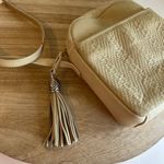 Diamicci Vintage 90s Cream Leather Woven Tassel Pull Crossbody Small. Square Bag Photo 4