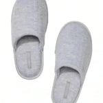 Victoria's Secret 🆕 Quilted Closed-Toe Slipper Grey L🆕 Photo 0