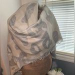 Anthropologie NWT   White Gray Cream Printed Oversized Blanket Scarf Fringe Photo 0