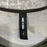 Agnes & Dora  Women's Green Camo Long Sleeve High Low Top - Size Small - Casual Photo 3