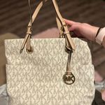 Michael Kors Tote Purse Photo 0