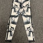 Ultracor Leggings  Black and white size xs Photo 5