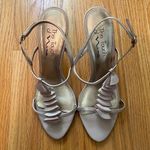 Nina Cream Prom/Wedding/Wedding Guest/ Special Occasion Shoes Size 8. NW… Photo 0