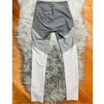 Outdoor Voices 7/8 Springs Legging Tri-tone Size XS Photo 4
