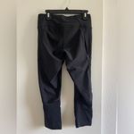 Under Armour  Black Compression Capri Leggings with Pocket Photo 1