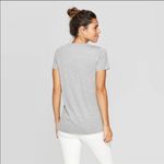 ✨HP✨Friends Central Perk Graphic T Photo 1