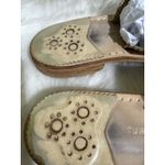 Jack Rogers  Gold Leather Thong Sandals Classic Summer Shoes Photo 2