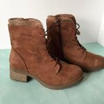 Hiking Boots, Size 6 1/2 Brown Photo 0