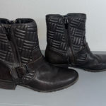 Calvin Klein Edgy Streetwear Rauline Black Quilted Ankle Moto Walden Boots Sz 9 Photo 0