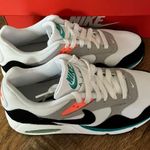 Nike WOMENS  AIR MAX CORRELATE [SIZE 6] WHITE/BLACK/GREEN [511417-136] Photo 8