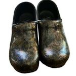 Dansko Professional Patent Iridescent Clog Mule Slip On Black Purple Size 40 Photo 0