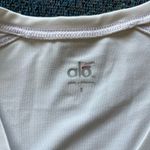 Alo Yoga White Sleeveless V-Neck Tank Top Size S Activewear Fitted Muscle Gym Photo 11