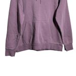 Under Armour Women Purple Fleece Hoodie Sweatshirt Size M Loose Fit Logo Photo 3