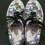 VANS DISNEY JASMINE WOMENS SIZE 6 LACE UP SNEAKERS GOOD CLEAN CONDITION Photo 1