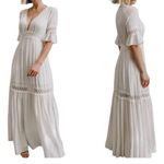 Baltic Born  Rayne Deep V White Pin-tuck Maxi dress size large Photo 2