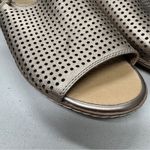 Earth Gold Leather Laser Cut Comfort Flats Womens 10 Sandals Beachy Slip On Photo 7