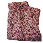 Chaus floral capris size 14 cotton spandex. Black Photo 5