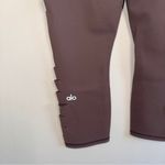 Alo Yoga  high waist slice Leggings Capri Smokey Quartz XS Photo 7