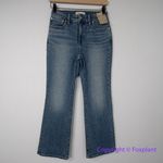 Madewell New! Curvy Kick Out Crop Jean oneida wash, size 27 Photo 3