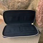 Estée Lauder Wallet  Black Textured Zip Wallet Perfect Condition Photo 5