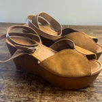 Seychelles Laugh‎ More Wedge in Cognac  Photo 0