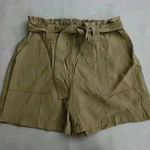 Nine West Paperbag Waist Shorts with tie: L Photo 0