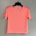 Nike  dri fit top small Photo 0