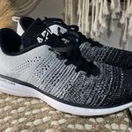 APL  Techloom Pro W Women’s Athletic Sneakers Running Shoes White/Heather Gray Photo 2