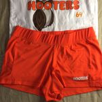 Hooters B27 #64 Girl Worn Super Sexy Uniform Tank/Shorts Size Small Photo 1