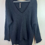 Free People Free People Black Wool Alpaca Blend V-Neck Oversized Sweater Size XS Photo 0