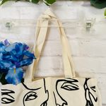 Boutique NEW Canvas Face Tote Bag Photo 5