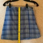 Brandy Melville J Galt, Blue plaid mini skirt with buckle. Photo 3