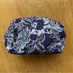 Vera Bradley x Disney Medium Cosmetic Bag, Quilted Travel Beauty Bag, Minnie Photo 1