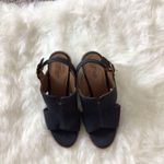 Euro soft Sandal Size 9 Medium Block Heels Black Photo 4