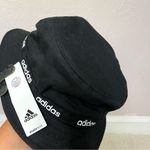 Adidas  bucket hat Photo 2