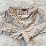 Vans  women’s cargo shorts cream size medium Photo 0